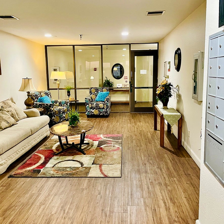Secure Lobby & Mail Room.
