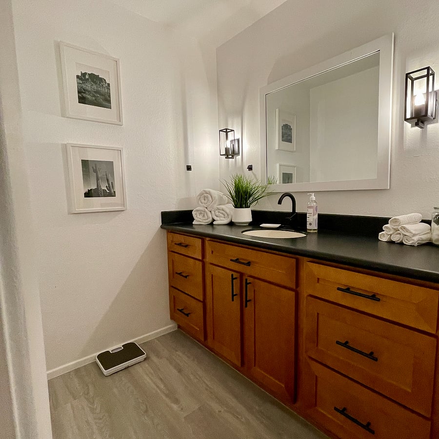 Main bathroom has separate Dressing area!