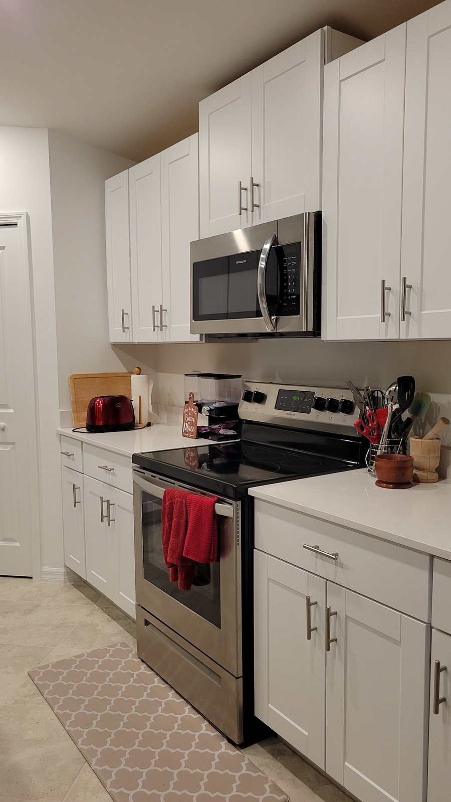 Furnished Finder property 695463_1 photo 8
