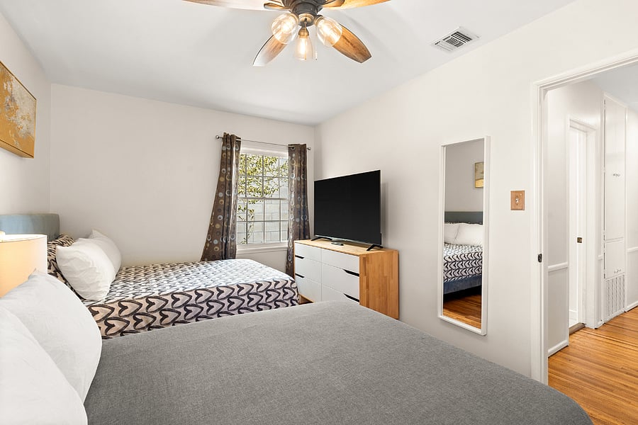 Furnished Finder property 695470_1 photo 13