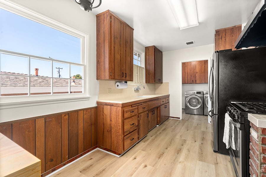 Furnished Finder property 695470_1 photo 24
