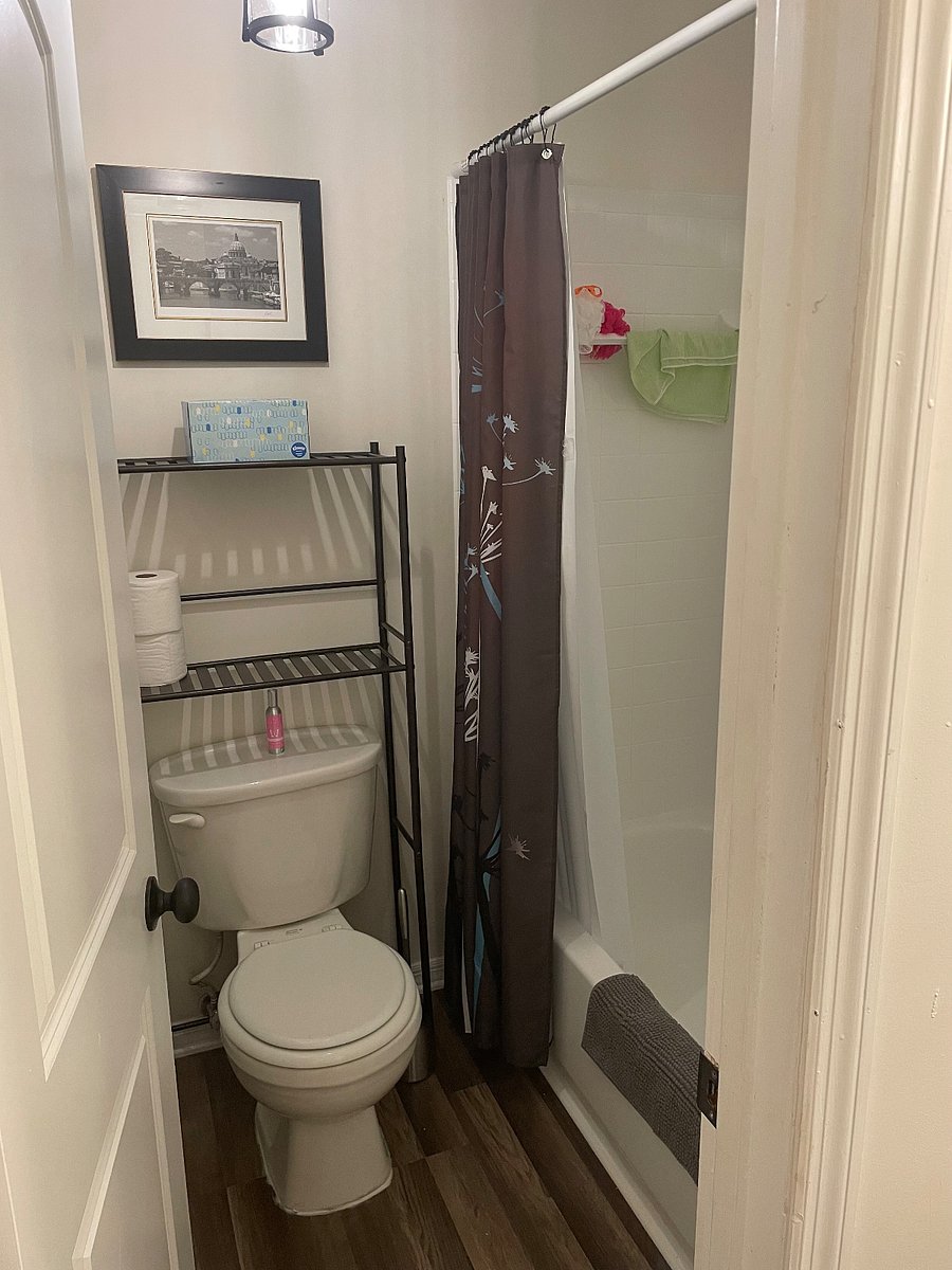 Bathroom #2