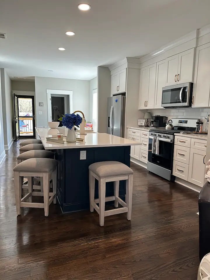 Furnished Finder property 695554_1 photo 6