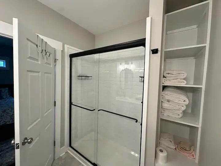 Furnished Finder property 695554_1 photo 12