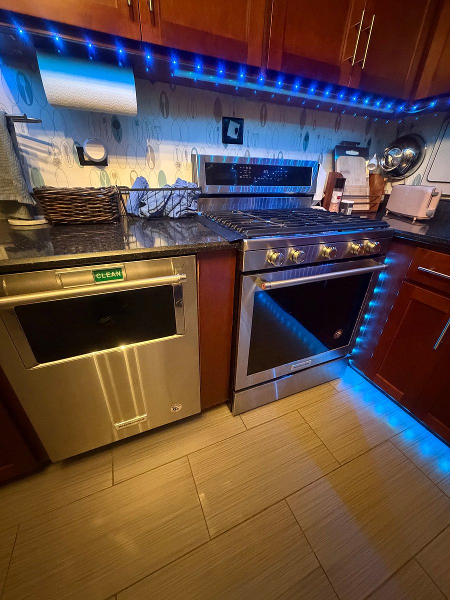 Furnished Finder property 695595_1 photo 28