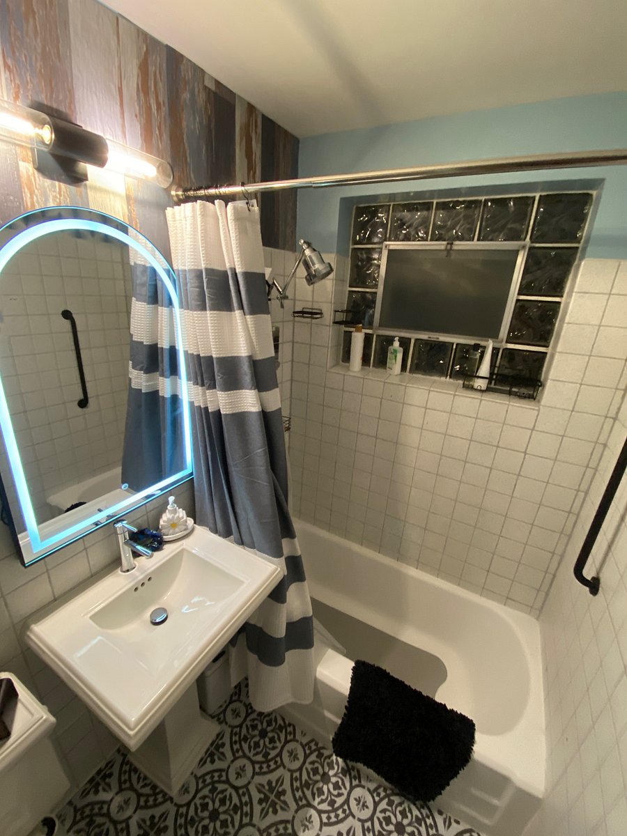 Furnished Finder property 695595_2 photo 12