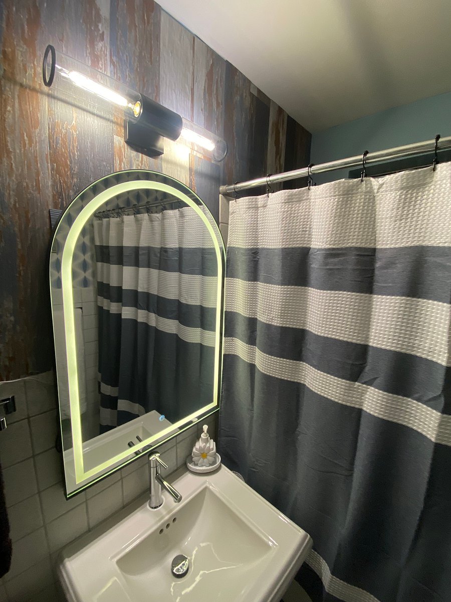 Furnished Finder property 695595_5 photo 22