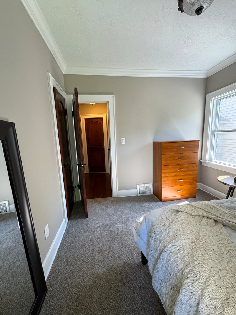Furnished Finder property 695605_1 photo 18