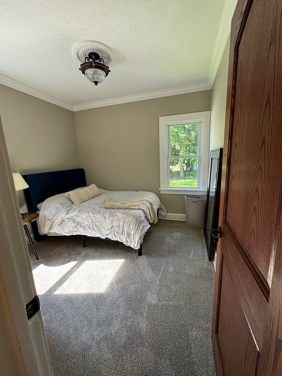 Furnished Finder property 695605_1 photo 15