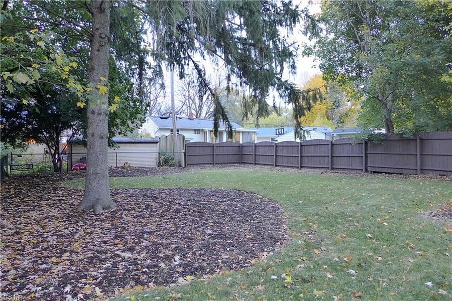 Furnished Finder property 695605_1 photo 28
