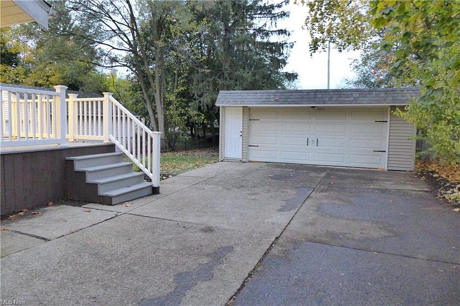 Furnished Finder property 695605_3 photo 26