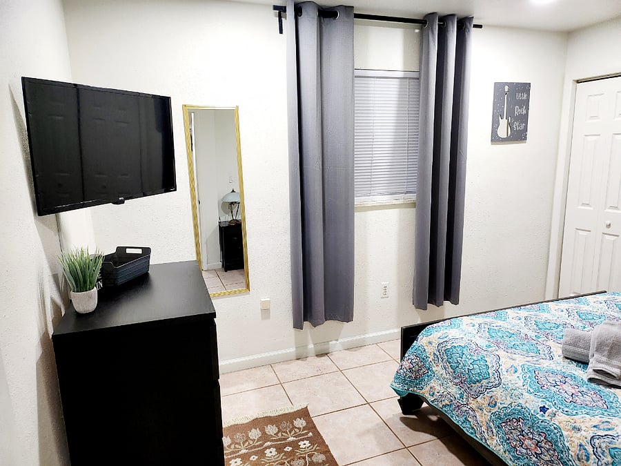 Furnished Finder property 695626_1 photo 22