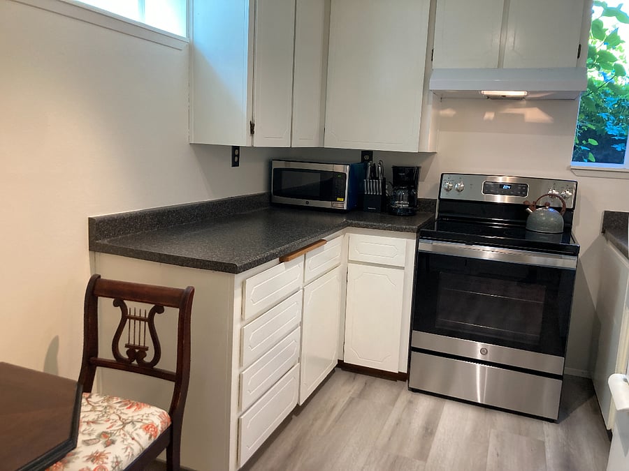 Furnished Finder property 695659_1 photo 9