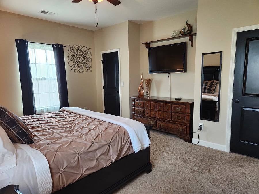 Furnished Finder property 695695_1 photo 17