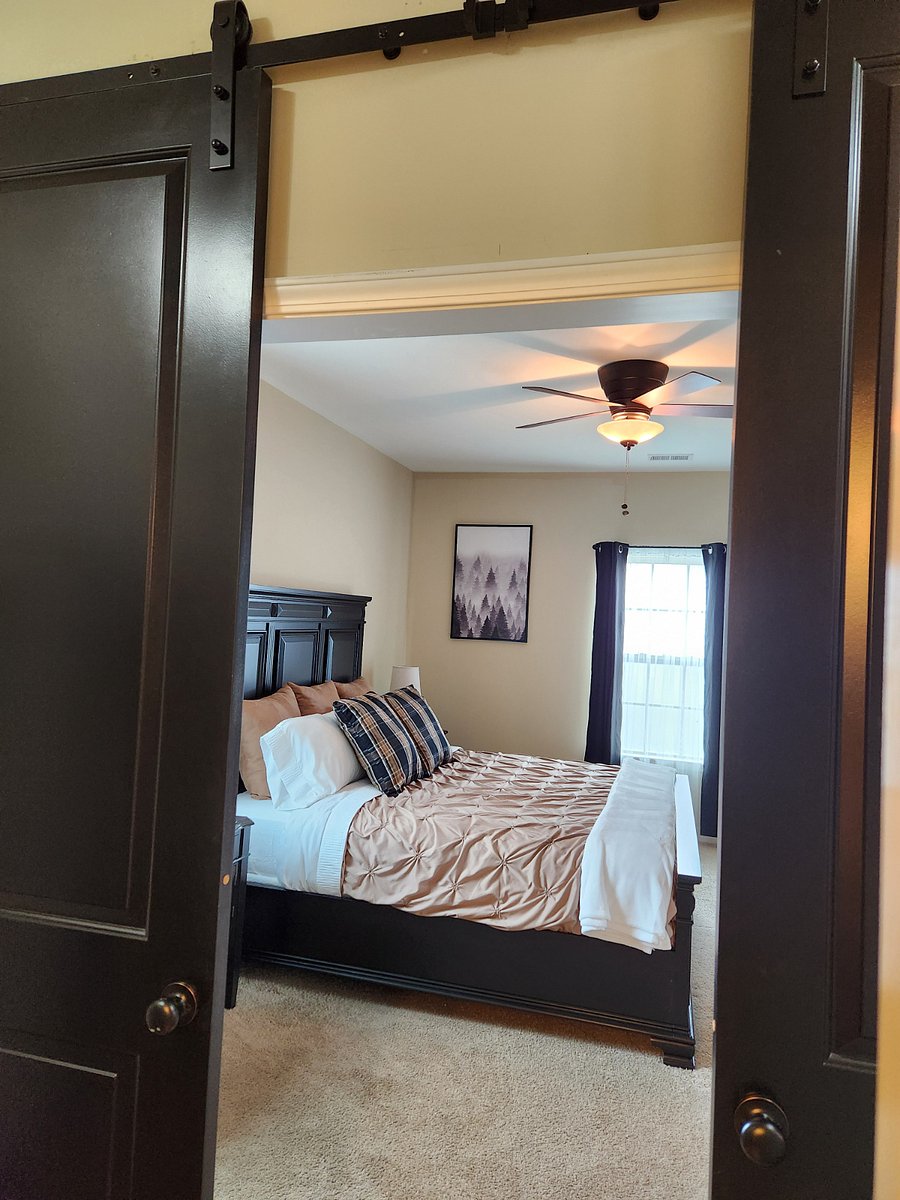 Furnished Finder property 695695_1 photo 18