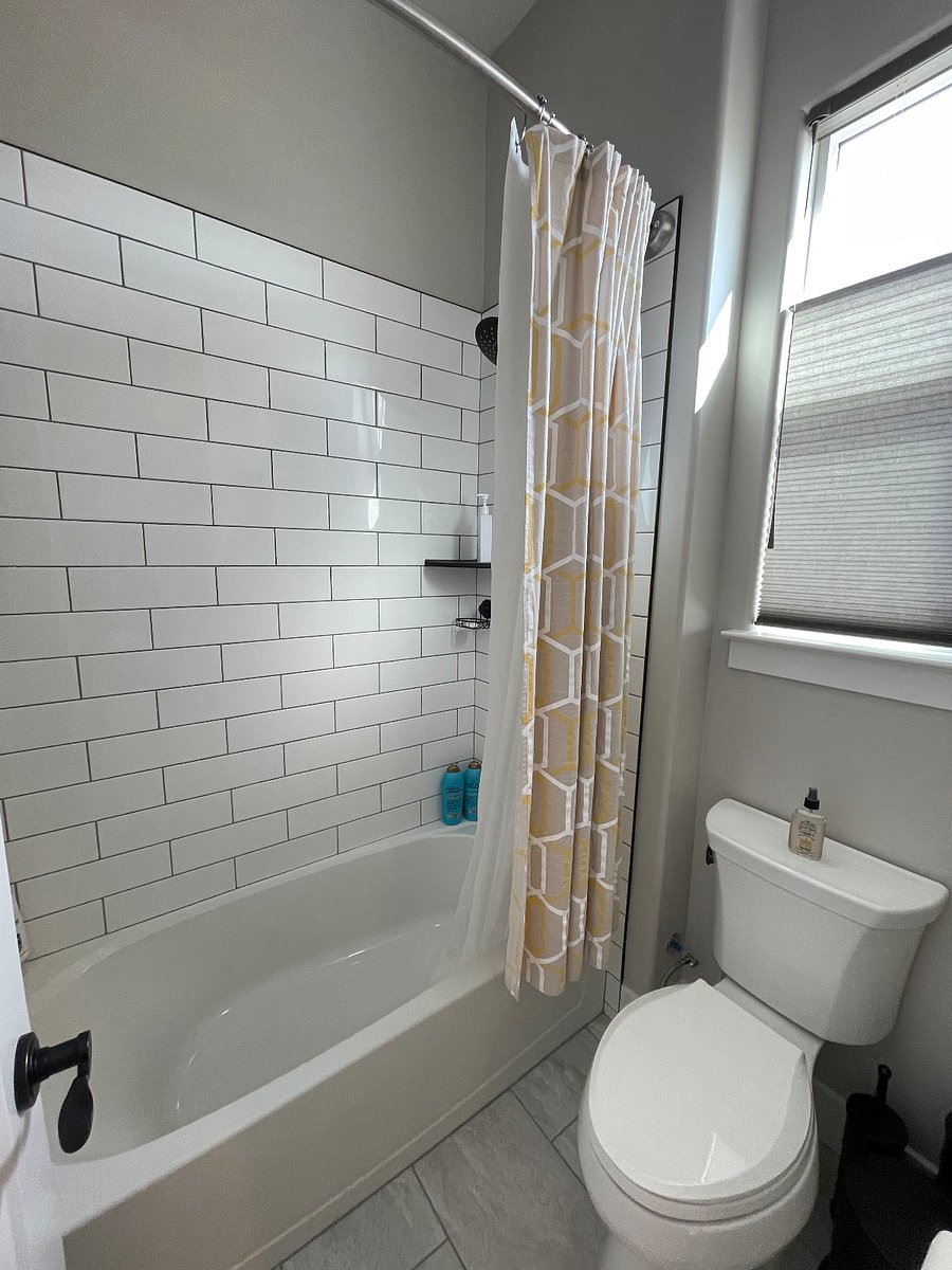 Furnished Finder property 695744_1 photo 6