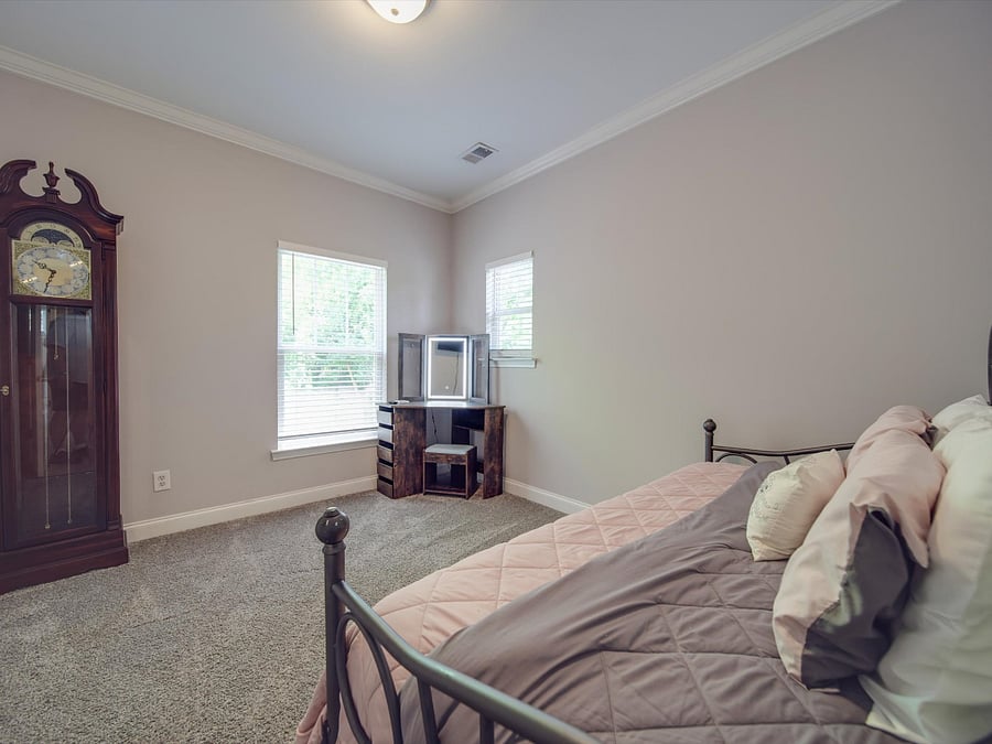 Furnished Finder property 695750_1 photo 12
