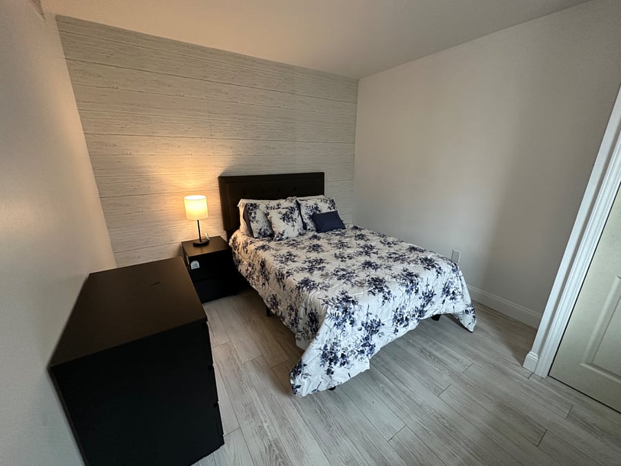 Furnished Finder property 695792_1 photo 3