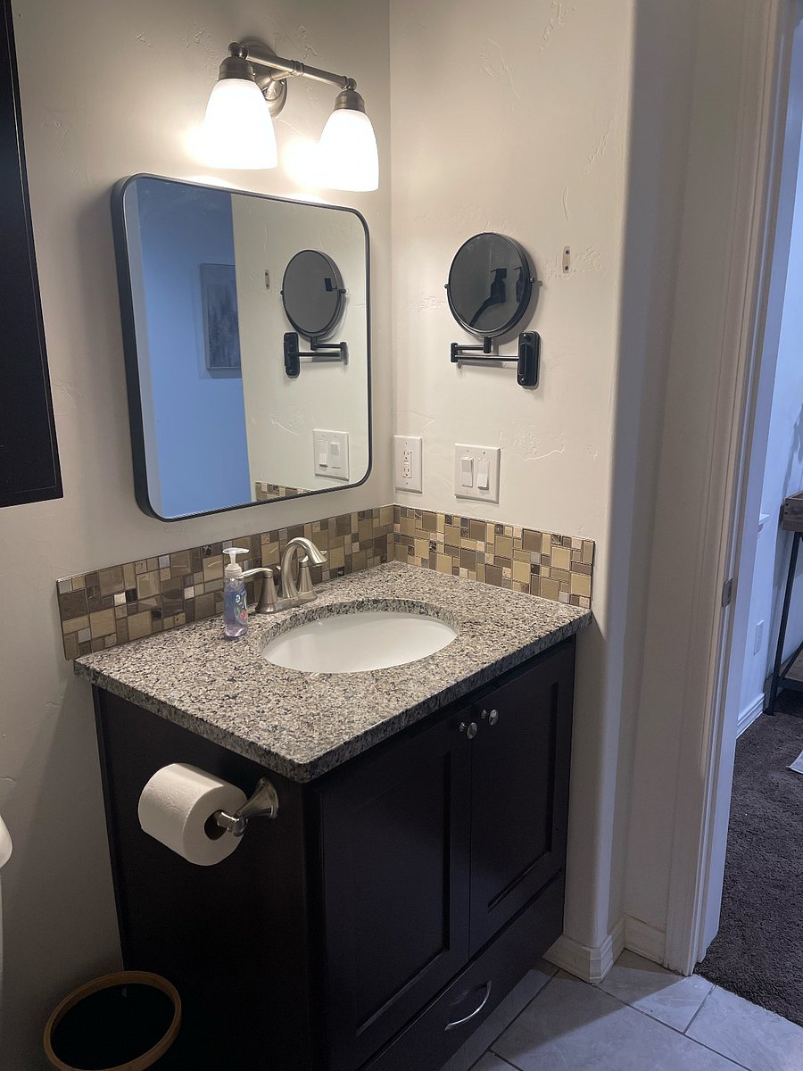 Furnished Finder property 695802_1 photo 23