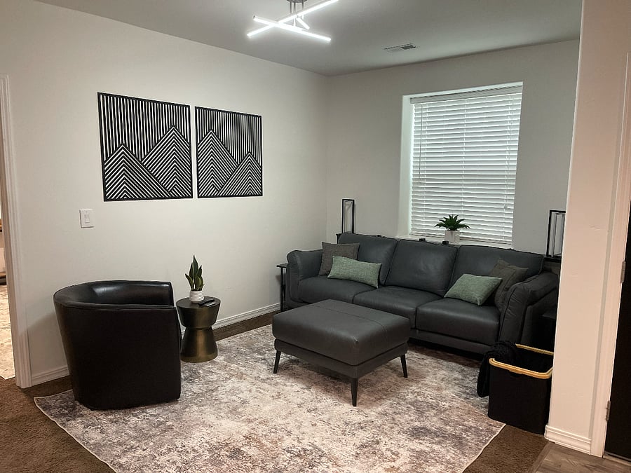 Furnished Finder property 695802_1 photo 5