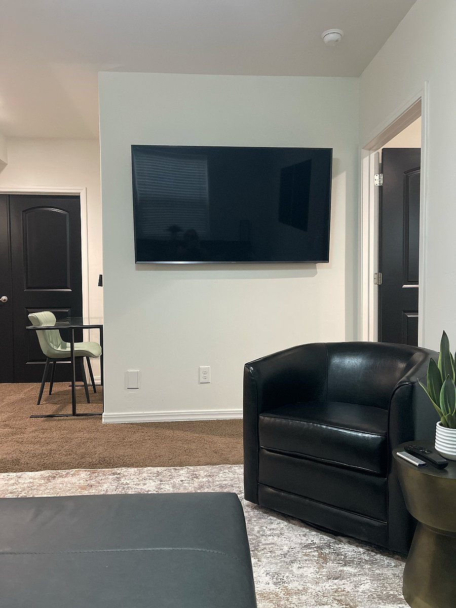 Furnished Finder property 695802_1 photo 6