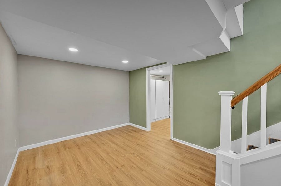 Furnished Finder property 695810_1 photo 12