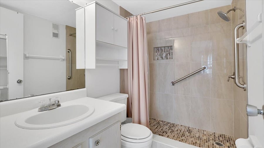 Furnished Finder property 695824_1 photo 8