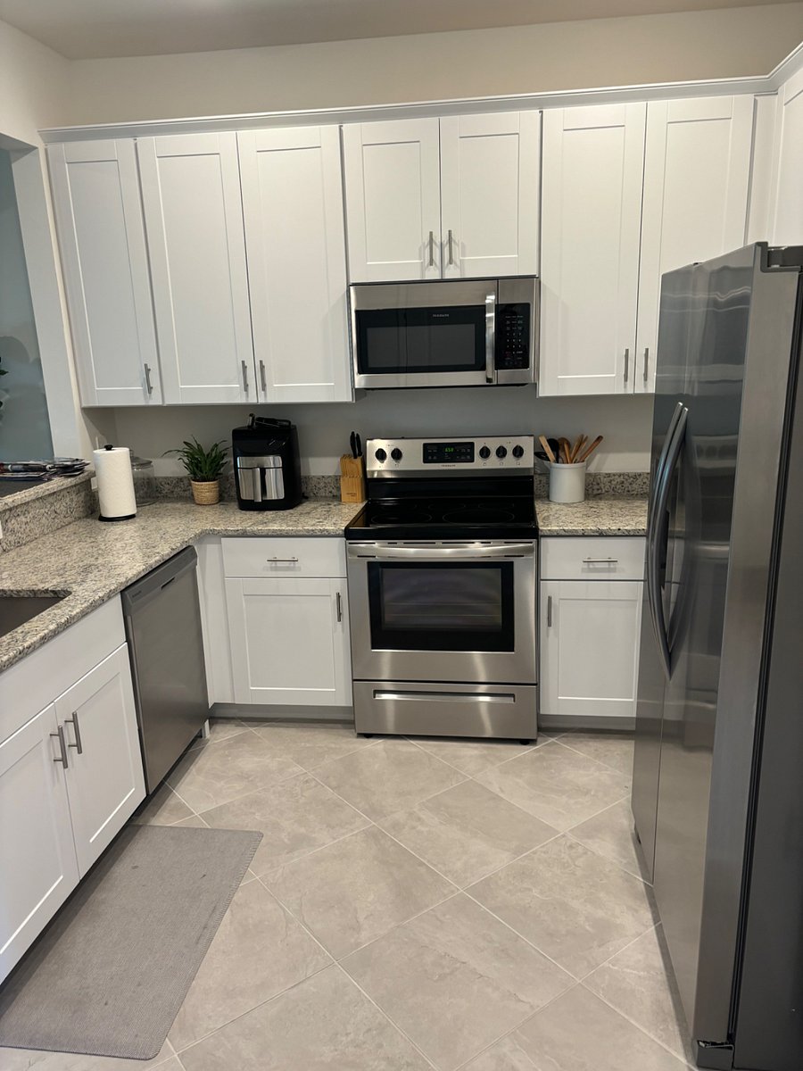 Furnished Finder property 695843_1 photo 4
