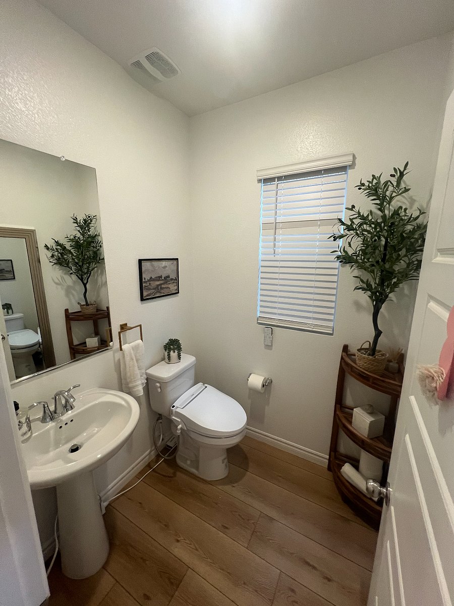 Furnished Finder property 695851_1 photo 14