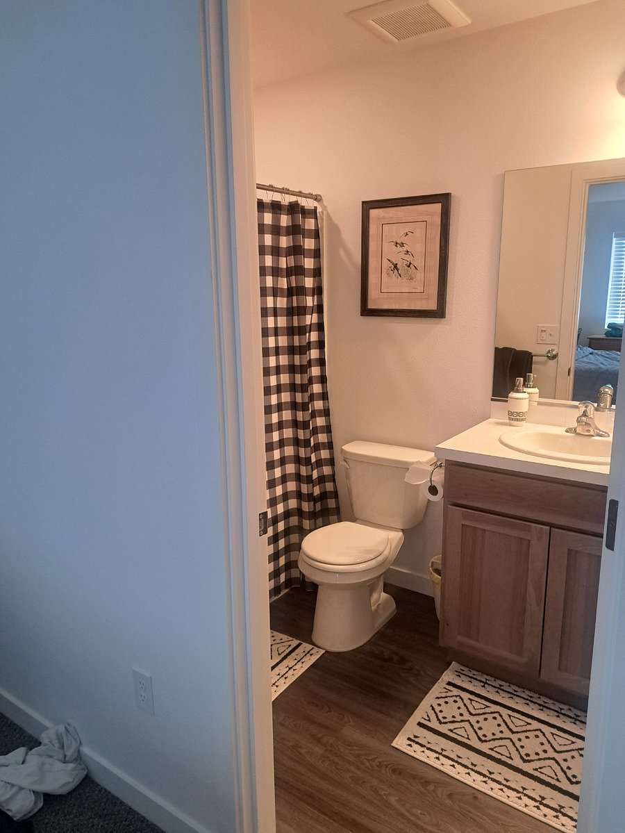 Furnished Finder property 695899_1 photo 9