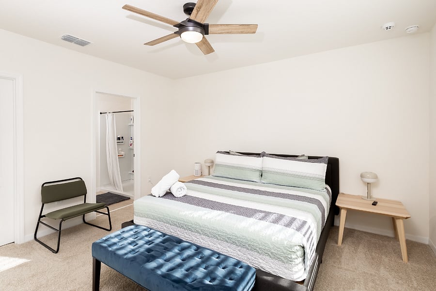 Furnished Finder property 695954_1 photo 25