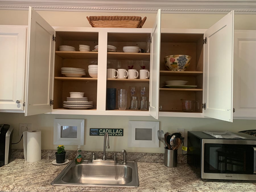 Furnished Finder property 696001_1 photo 7