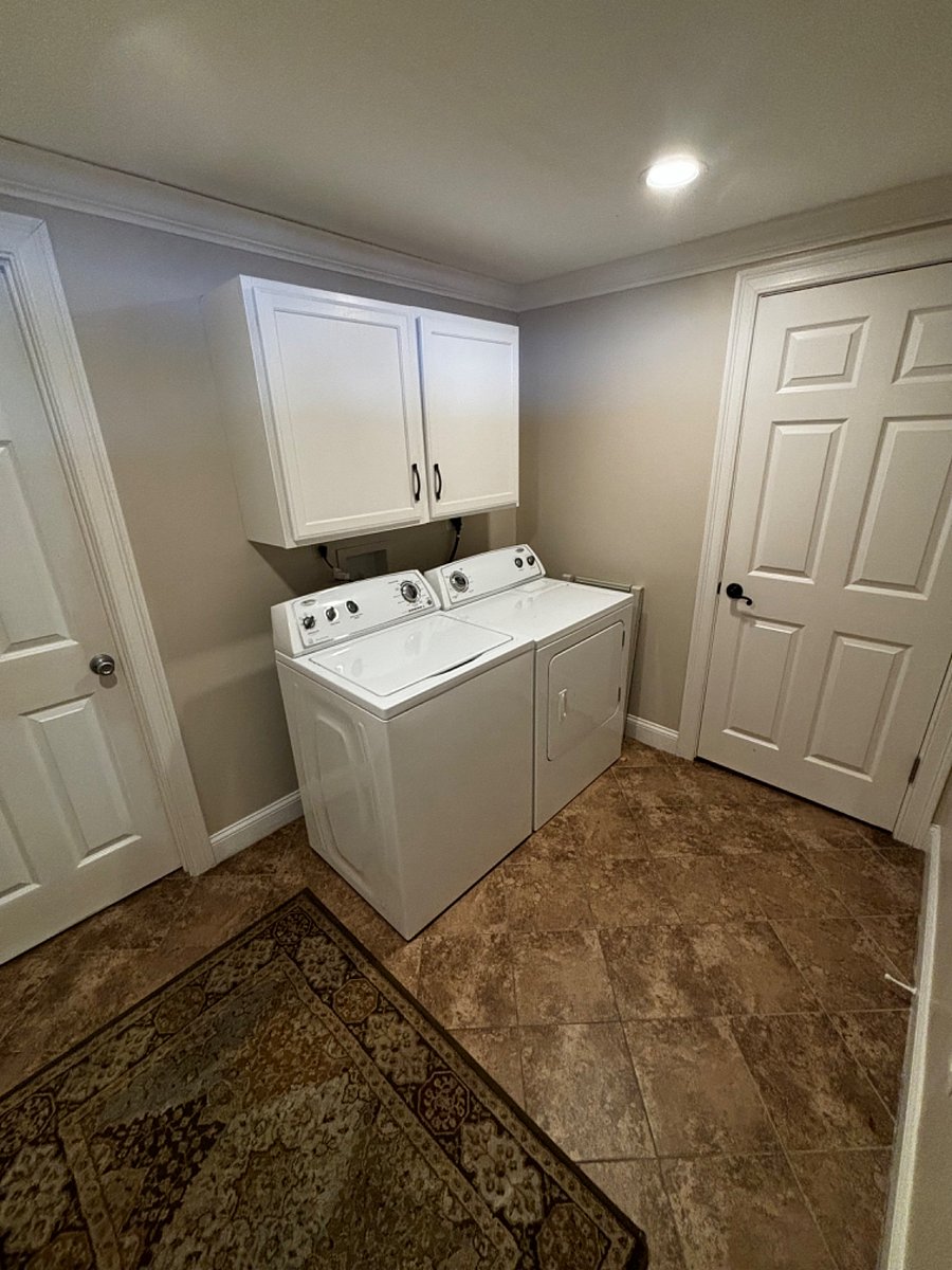 Furnished Finder property 696001_1 photo 9