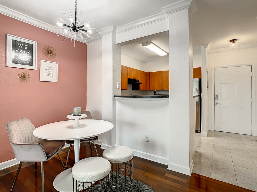 Furnished Finder property 696032_1 photo 4