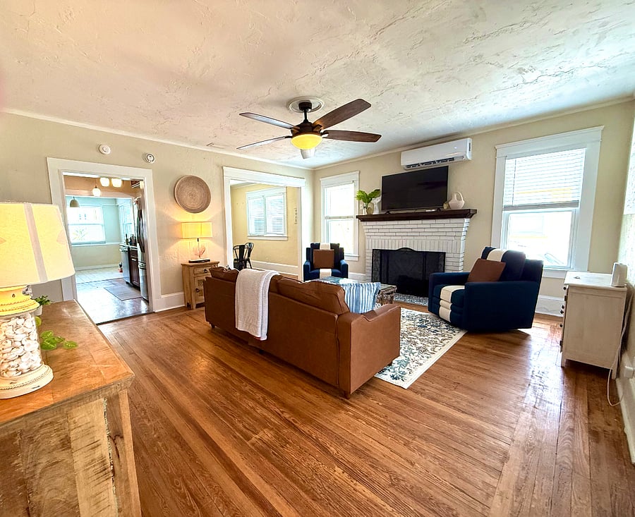 Furnished Finder property 696065_1 photo 3