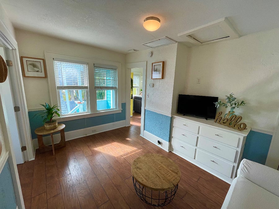 Furnished Finder property 696065_2 photo 6