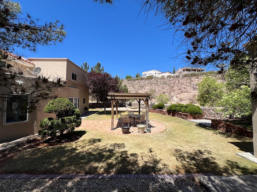 Furnished Finder property 696102_1 photo 4