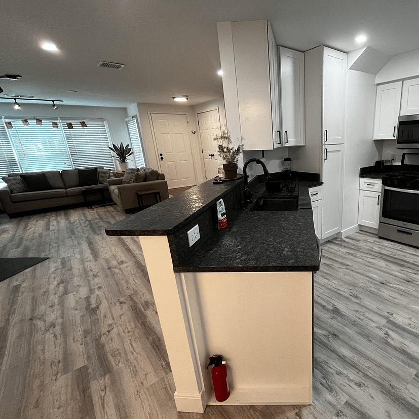 Furnished Kitchen