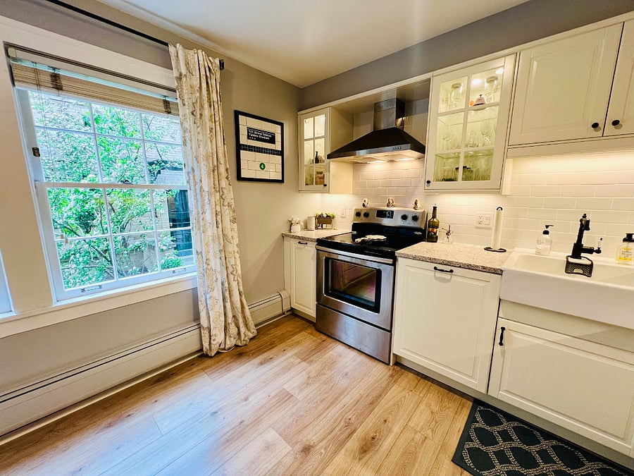 Furnished Finder property 696139_1 photo 4