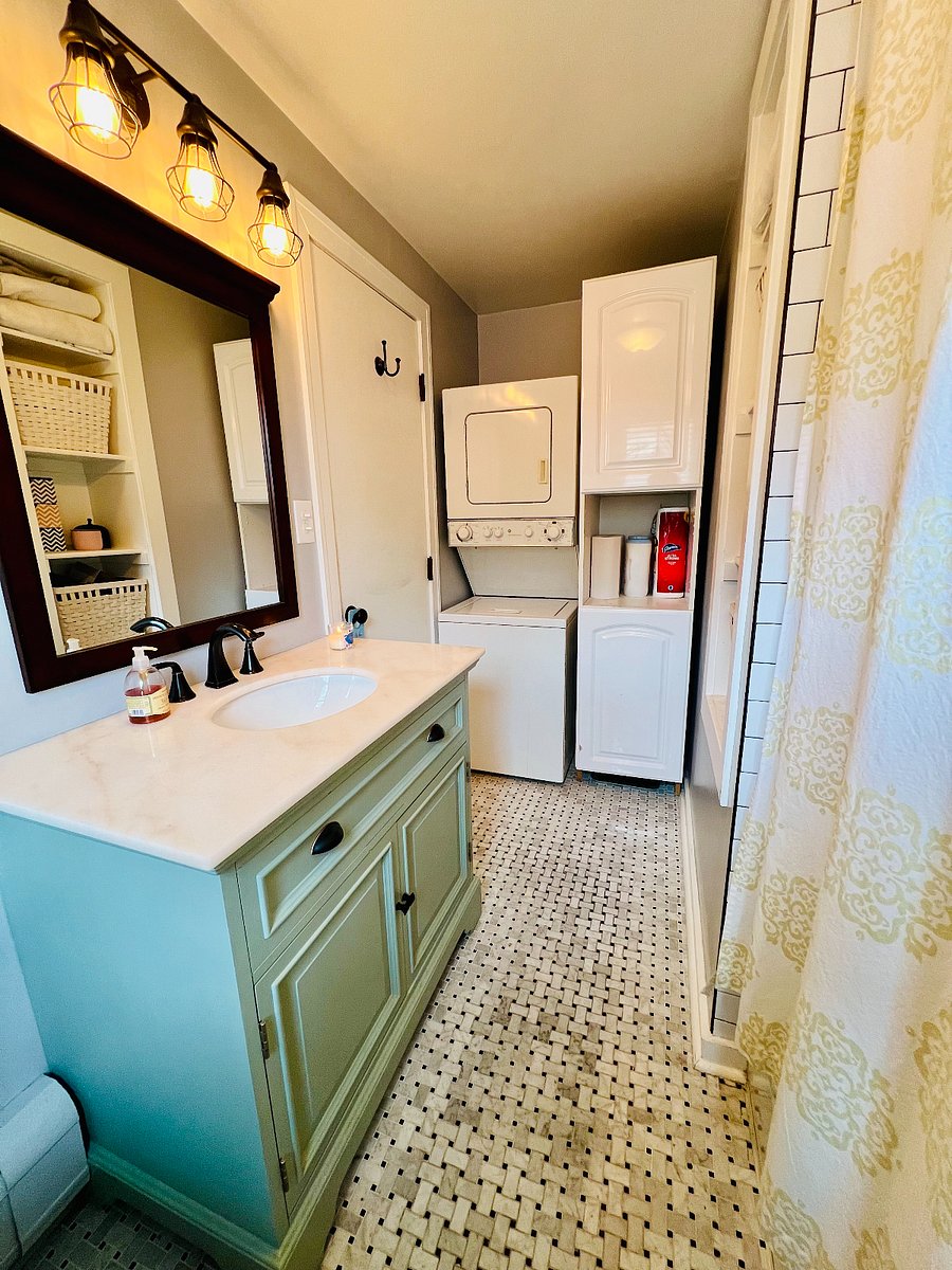 Furnished Finder property 696139_1 photo 8