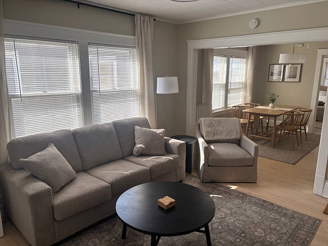 Furnished Finder property 696168_2 photo 5