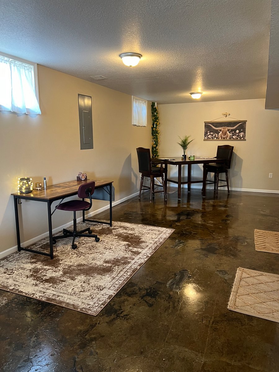 Furnished Finder property 696172_1 photo 12