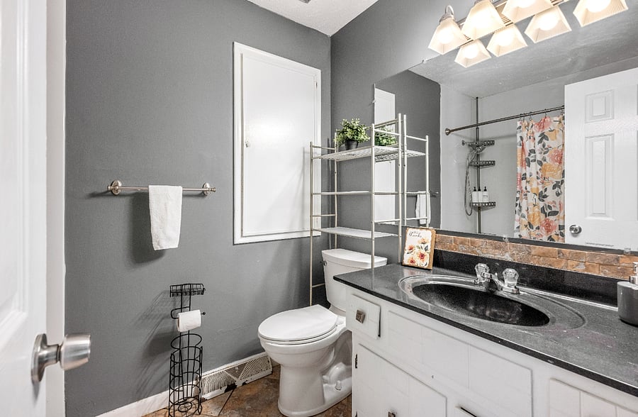Main bathroom