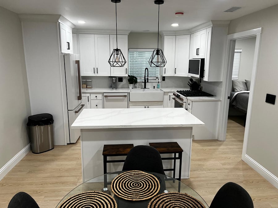 Furnished Finder property 696181_1 photo 3