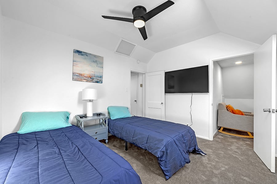 Furnished Finder property 696189_1 photo 6