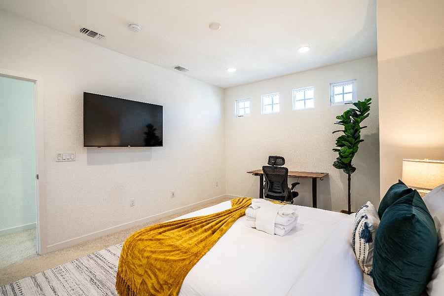 Furnished Finder property 696236_1 photo 19