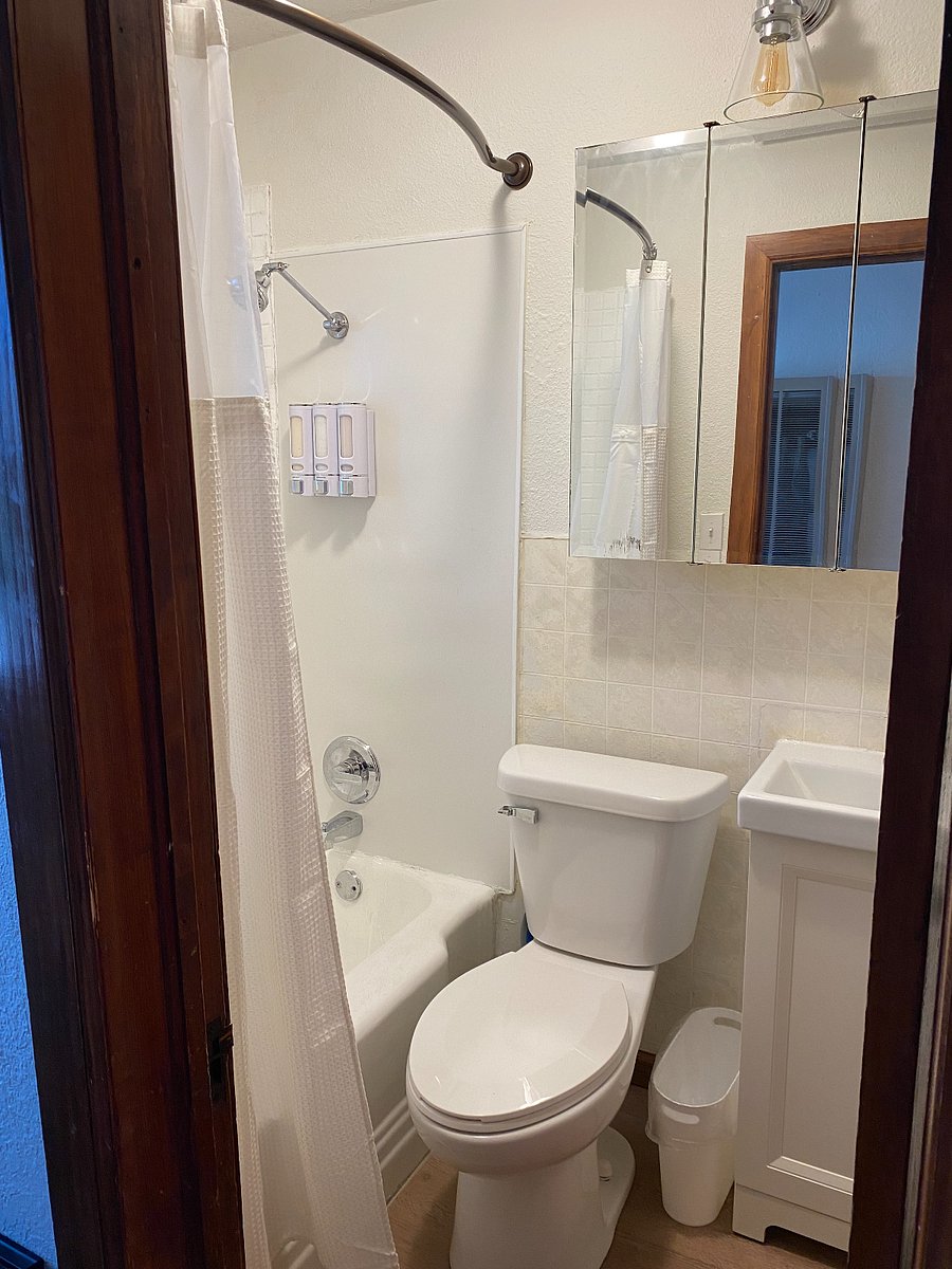 Furnished Finder property 696239_2 photo 12