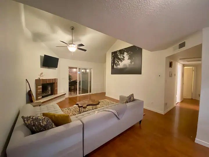 Furnished Finder property 696263_1 photo 4