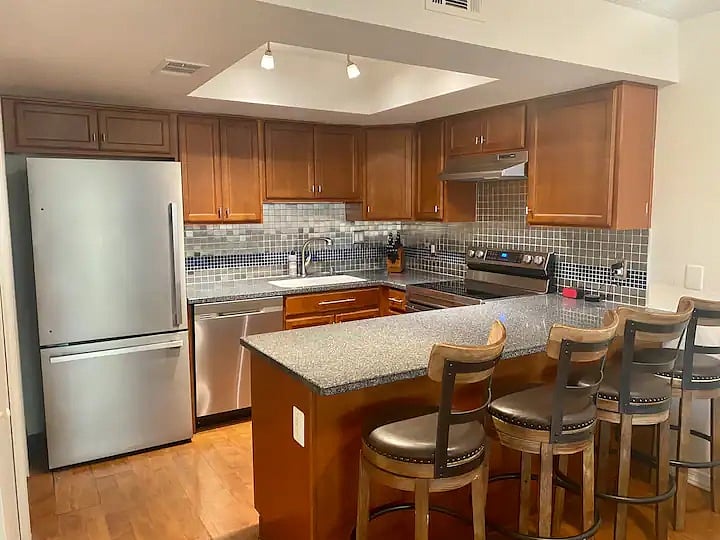 Furnished Finder property 696263_1 photo 5