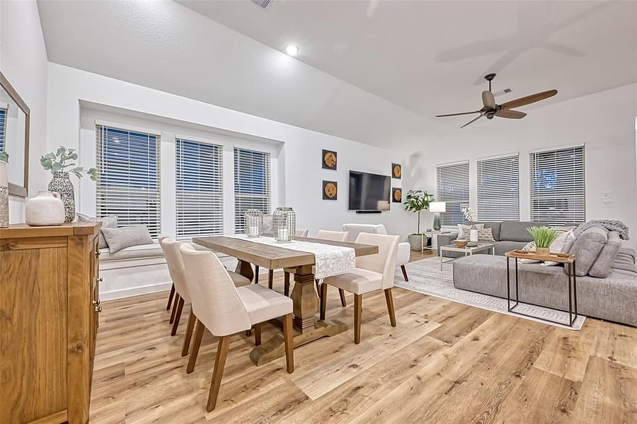 Furnished Finder property 696272_1 photo 13